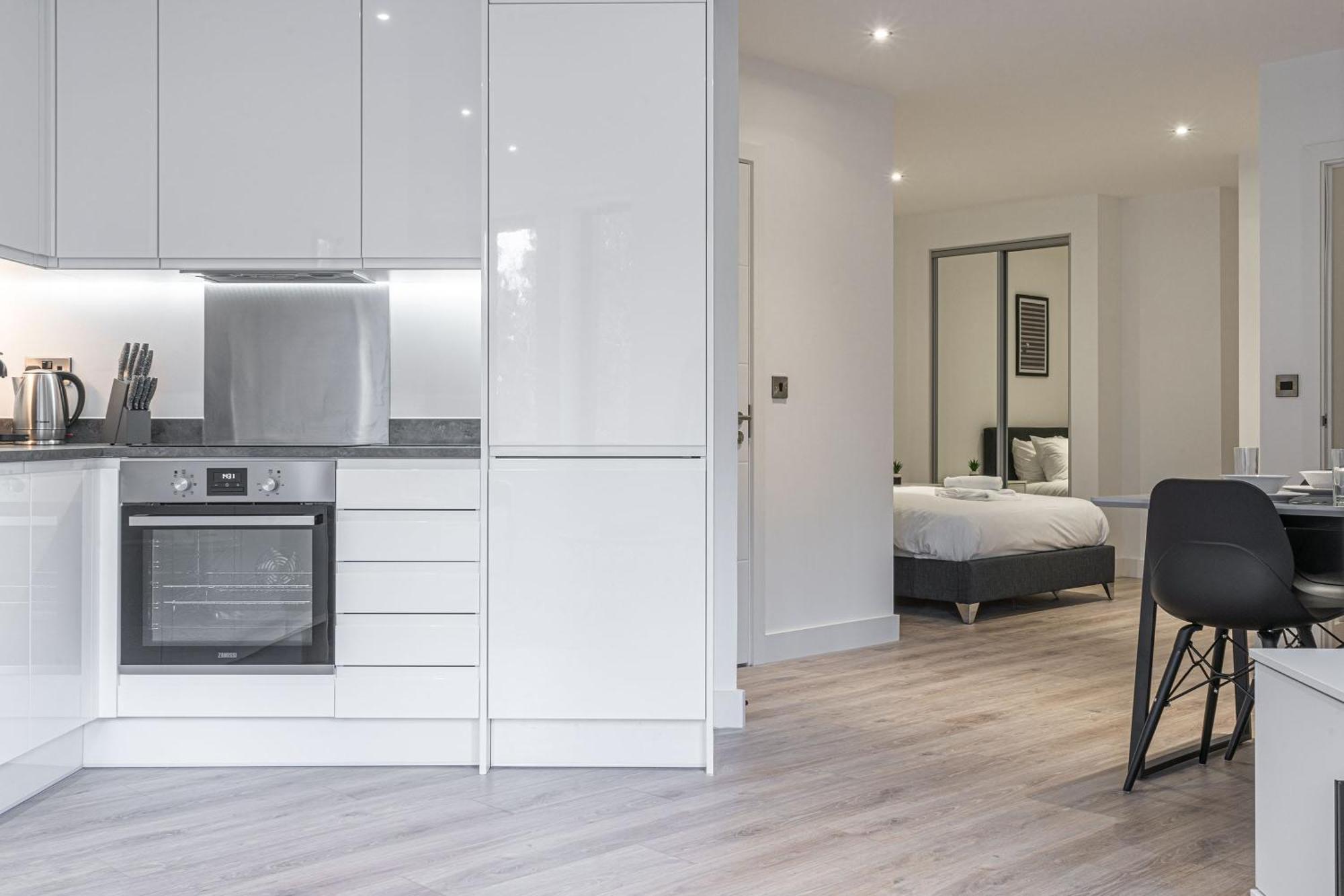 Seven Living Residences Solihull - Close To Nec & Bhx - Free Parking Exterior photo